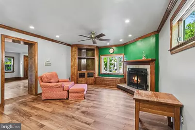 102 Redford Road, Oreland, PA 19075 - Photo 6