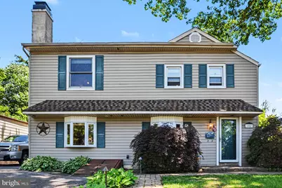 102 Redford Road, Oreland, PA 19075 - Photo 2