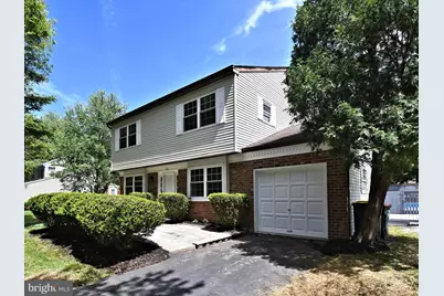 3115 Greenhill Lane, Norristown, PA 19401 - Photo 2