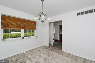 3115 Greenhill Ln, Norristown, PA 19401 - Photo 8