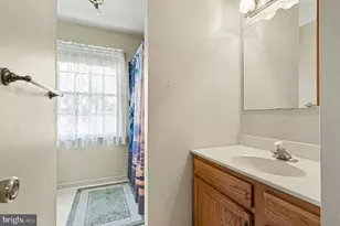 25 William Penn Dr, Schwenksville, PA 19473 - Photo 30