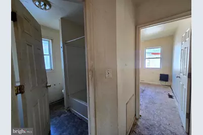 668 Haws Avenue, Norristown, PA 19401 - Photo 28
