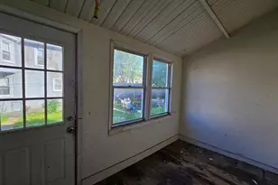 668 Haws Ave, Norristown, PA 19401 - Photo 12