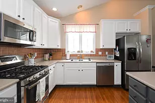 4328 Eric Dr, Schwenksville, PA 19473 - Photo 16