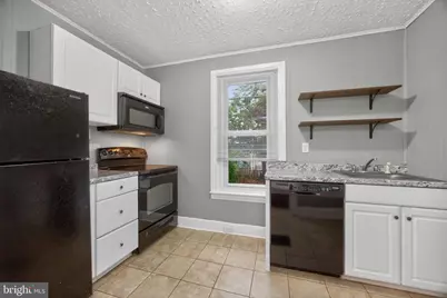 24 E 5th Street, Pottstown, PA 19464 - Photo 10