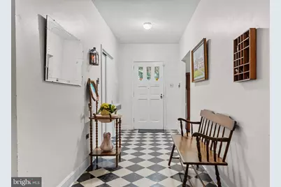 8316 Macarthur Rd, Glenside, PA 19038 - Photo 2