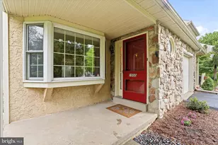 1500 Salaway Ct, Maple Glen, PA 19002 - Photo 2