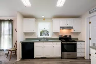 2025 Longwood Pl, North Wales, PA 19454 - Photo 14