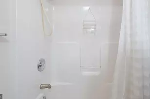 2025 Longwood Pl, North Wales, PA 19454 - Photo 20
