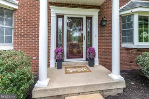 111 Misty Meadow Ln, Lansdale, PA 19446 - Photo 2