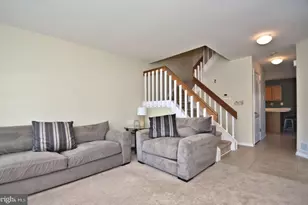 1303 Kenwood Dr, North Wales, PA 19454 - Photo 4