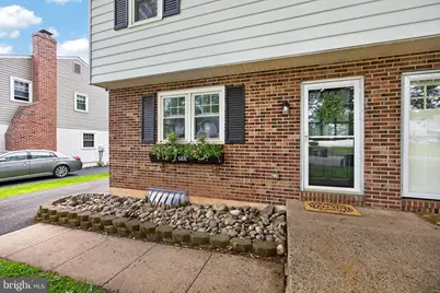 688 S 6th Avenue, Royersford, PA 19468 - Photo 4