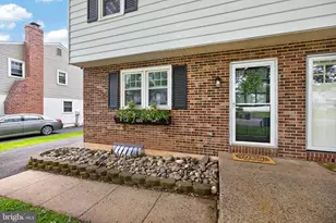 688 S 6th Ave, Royersford, PA 19468 - Photo 4