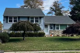 1207 Greenhill Rd, Flourtown, PA 19031 - Photo 1