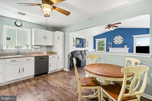 793 Hunter Dr, Pennsburg, PA 18073 - Photo 16
