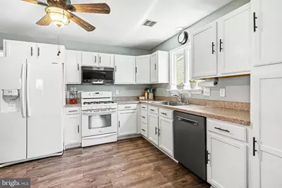 793 Hunter Drive, Pennsburg, PA 18073 - Photo 18