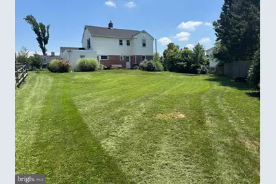 402 Elliger Avenue, Fort Washington, PA 19034 - Photo 2