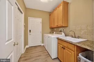 1001 Michael Ln, Eagleville, PA 19403 - Photo 18