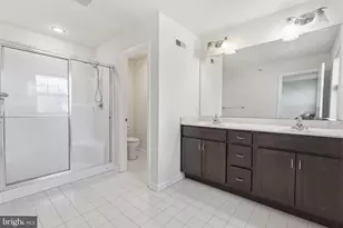423 Sweet Bay Ln, Norristown, PA 19403 - Photo 24