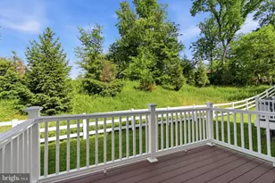 423 Sweet Bay Ln, Norristown, PA 19403 - Photo 34