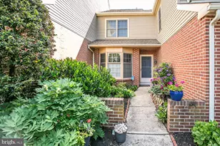 227 Towyn Ct, Ambler, PA 19002 - Photo 2