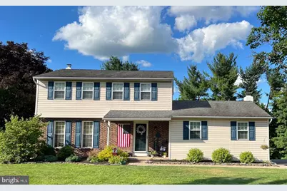 725 Scenic Drive, Harleysville, PA 19438 - Photo 2