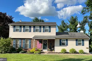 725 Scenic Dr, Harleysville, PA 19438 - Photo 2