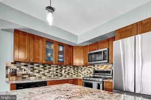 351 Cherry St, Pennsburg, PA 18073 - Photo 30