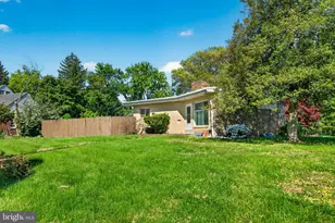 2615 Dogwood Ln, Norristown, PA 19401 - Photo 44