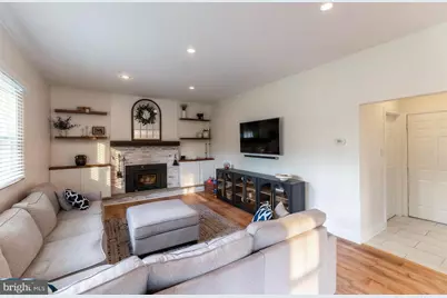 1113 E Prospect Avenue, North Wales, PA 19454 - Photo 20