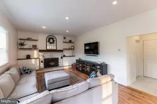 1113 E Prospect Ave, North Wales, PA 19454 - Photo 20