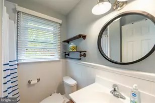 1113 E Prospect Ave, North Wales, PA 19454 - Photo 28
