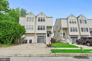 1102 Lenape Ln, Conshohocken, PA 19428 - Photo 2