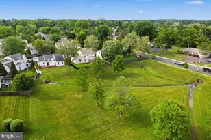105 Abbey Dr, Royersford, PA 19468 - Photo 34