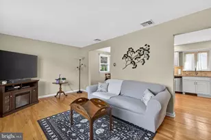 501 E 5th St, Lansdale, PA 19446 - Photo 2