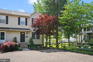418 State St, East Greenville, PA 18041 - Photo 2