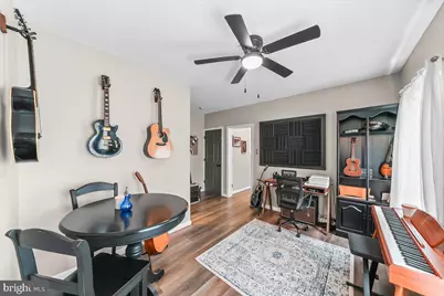 136 Walnut Street, Mont Clare, PA 19453 - Photo 8