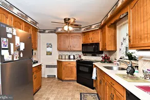 561 Park Ave, Harleysville, PA 19438 - Photo 12