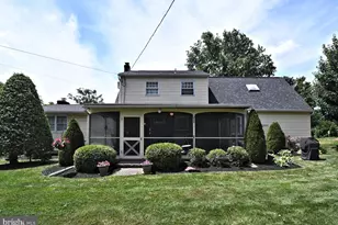 561 Park Ave, Harleysville, PA 19438 - Photo 70