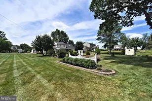 561 Park Ave, Harleysville, PA 19438 - Photo 58