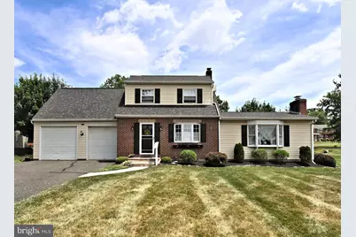 561 Park Avenue, Harleysville, PA 19438 - Photo 2