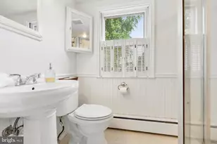 322 Cottage Ave, Horsham, PA 19044 - Photo 28