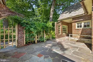 17 Woodland Dr, Lansdale, PA 19446 - Photo 4