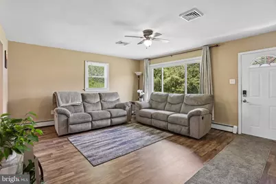 1040 East Avenue, Blue Bell, PA 19422 - Photo 4