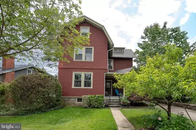 562 Barrett Avenue, Haverford, PA 19041 - Photo 2
