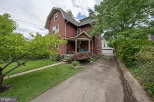 562 Barrett Ave, Haverford, PA 19041 - Photo 1