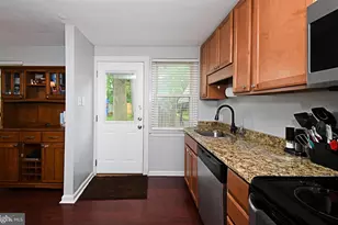1016 Birch St, Lansdale, PA 19446 - Photo 4