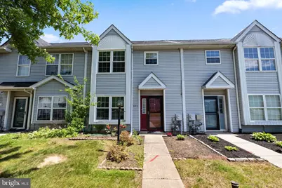 345 Bradford Lane, Lansdale, PA 19446 - Photo 2