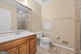 345 Bradford Ln, Lansdale, PA 19446 - Photo 16