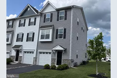 421 Ridgewood Drive, Royersford, PA 19468 - Photo 2